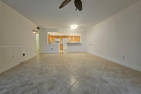 Condo in Fort Lauderdale, Florida, 2 bedrooms  № 2027401 - photo 17