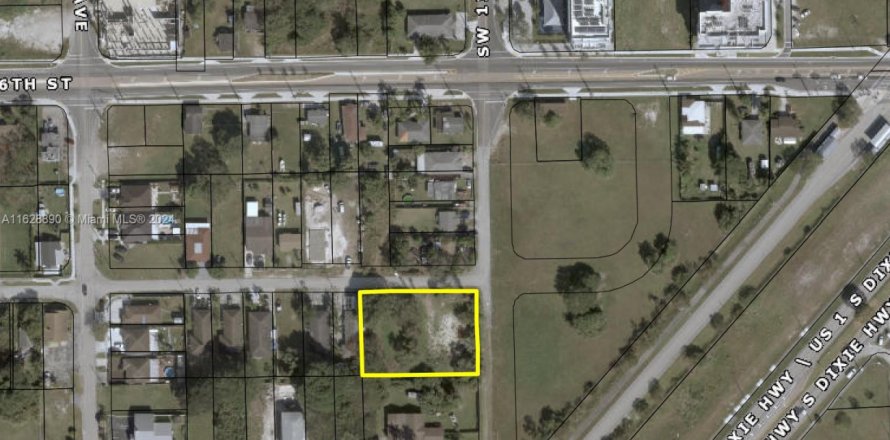 Commercial property in Miami, Florida № 1710912