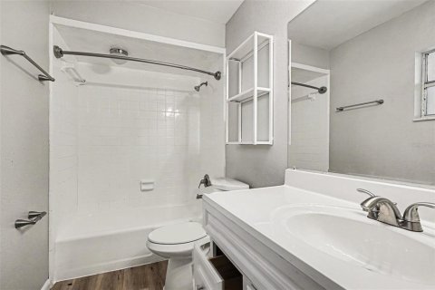 Casa en venta en Lakeland, Florida, 3 dormitorios, 151.06 m2 № 2111348 - foto 13