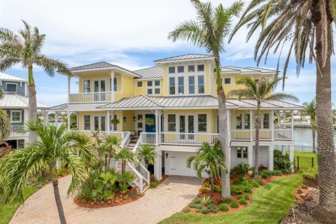 Villa ou maison à vendre à Clearwater, Floride: 5 chambres, 375.23 m2 № 1797860 - photo 1