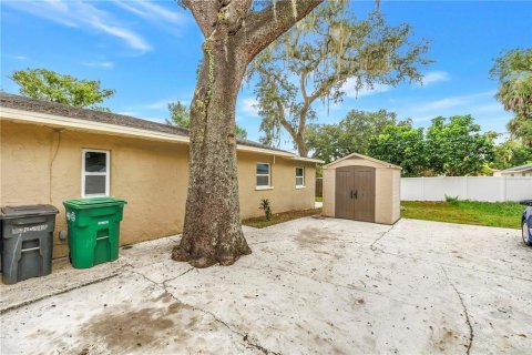 Villa ou maison à vendre à Tampa, Floride: 3 chambres, 109.62 m2 № 2414960 - photo 8