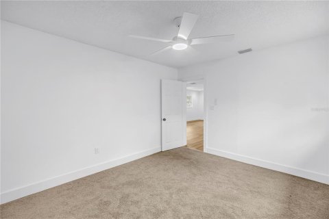 Villa ou maison à vendre à Tampa, Floride: 3 chambres, 109.62 m2 № 2414960 - photo 30