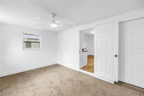 Villa ou maison à vendre à Tampa, Floride: 3 chambres, 109.62 m2 № 2414960 - photo 27