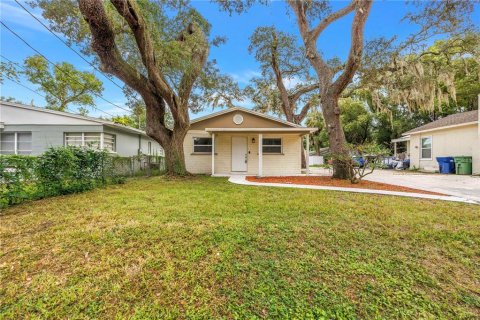 Villa ou maison à vendre à Tampa, Floride: 3 chambres, 109.62 m2 № 2414960 - photo 2