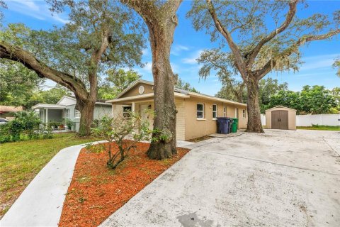 Villa ou maison à vendre à Tampa, Floride: 3 chambres, 109.62 m2 № 2414960 - photo 4