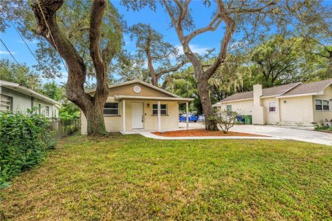 Villa ou maison à Tampa, Floride 3 chambres, 109.62 m2 № 2414960