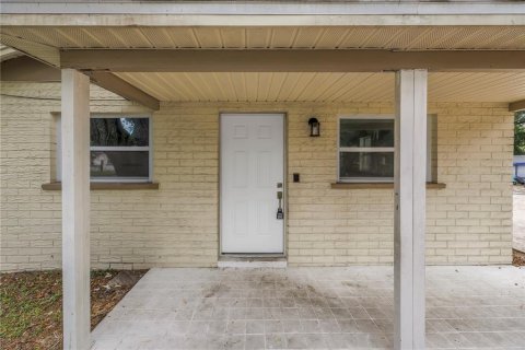 Villa ou maison à vendre à Tampa, Floride: 3 chambres, 109.62 m2 № 2414960 - photo 7