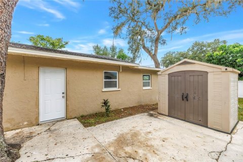 Villa ou maison à vendre à Tampa, Floride: 3 chambres, 109.62 m2 № 2414960 - photo 9