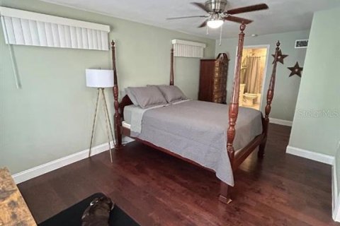 Casa en venta en Tampa, Florida, 4 dormitorios, 137.59 m2 № 1787937 - foto 5