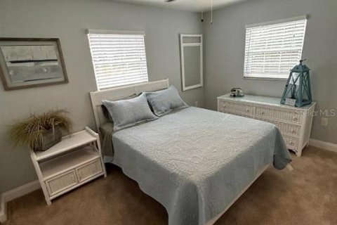 Casa en venta en Tampa, Florida, 4 dormitorios, 137.59 m2 № 1787937 - foto 10