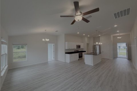 Villa ou maison à louer à Ocala, Floride: 4 chambres, 154.96 m2 № 2413830 - photo 9
