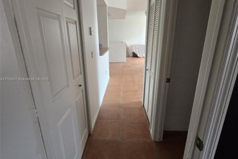Copropriété à vendre à Doral, Floride: 2 chambres, 121.52 m2 № 1742456 - photo 7