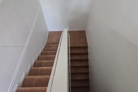 Copropriété à vendre à Doral, Floride: 2 chambres, 121.52 m2 № 1742456 - photo 6