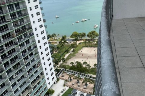 Condo in Miami, Florida, 1 bedroom  № 1772563 - photo 4