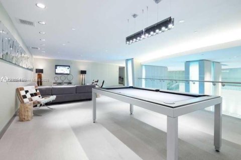 Купить кондоминиум в Майами, Флорида 2 спальни, 104.14м2, № 1957960 - фото 19