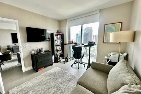 Купить кондоминиум в Майами, Флорида 2 спальни, 104.14м2, № 1957960 - фото 5