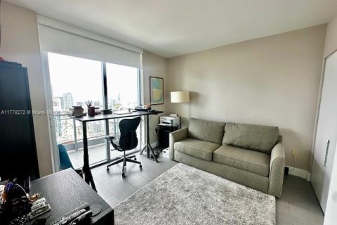 Купить кондоминиум в Майами, Флорида 2 спальни, 104.14м2, № 1957960 - фото 4