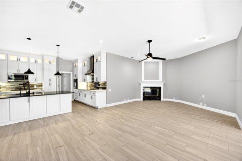 Villa ou maison à vendre à Fort Myers, Floride: 3 chambres, 307.79 m2 № 2229425 - photo 18