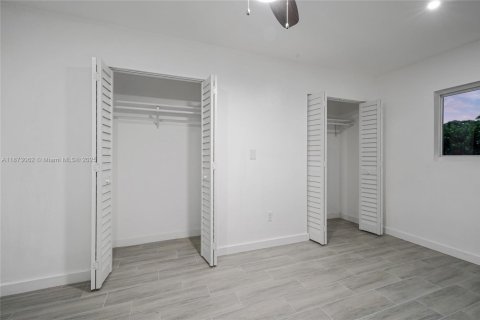 Commercial property in Coral Springs, Florida 213.3 sq.m. № 1926694 - photo 17