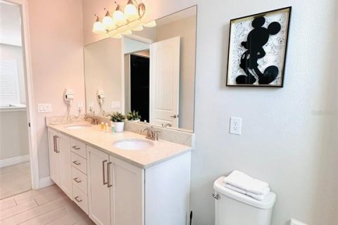 Casa en venta en Kissimmee, Florida, 5 dormitorios, 239.13 m2 № 1547909 - foto 14