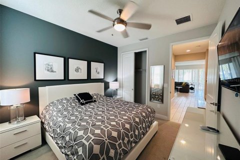 Casa en venta en Kissimmee, Florida, 5 dormitorios, 239.13 m2 № 1547909 - foto 17