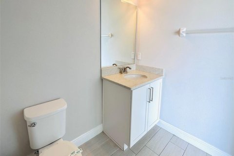 Casa en venta en Kissimmee, Florida, 5 dormitorios, 239.13 m2 № 1547909 - foto 18