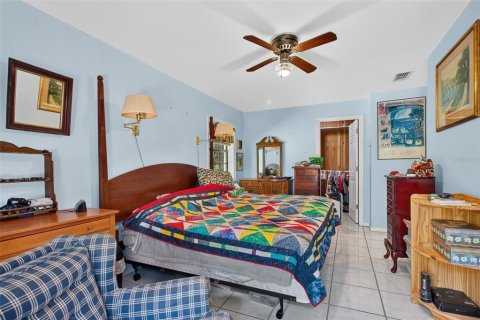 Villa ou maison à vendre à Brooksville, Floride: 3 chambres, 204.38 m2 № 2424384 - photo 27