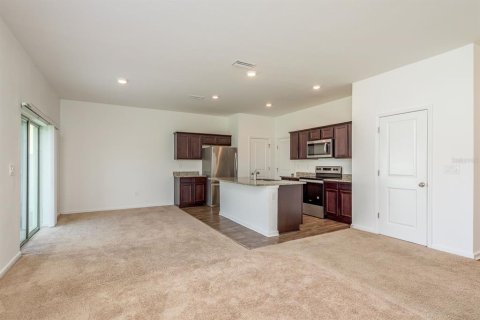 Villa ou maison à vendre à Zephyrhills, Floride: 3 chambres, 169.64 m2 № 1835063 - photo 8