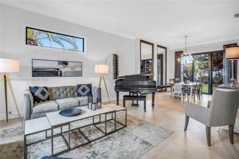 Casa en venta en Pembroke Pines, Florida, 5 dormitorios, 364.83 m2 № 1922938 - foto 4