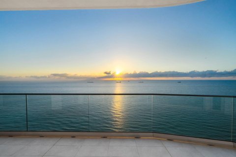 Condo in Fort Lauderdale, Florida, 3 bedrooms № 2078188 - photo 18