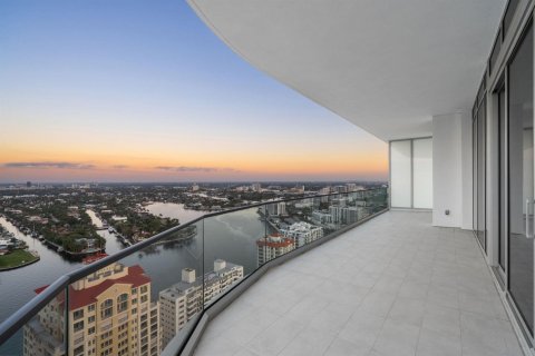 Condo in Fort Lauderdale, Florida, 3 bedrooms № 2078188 - photo 24
