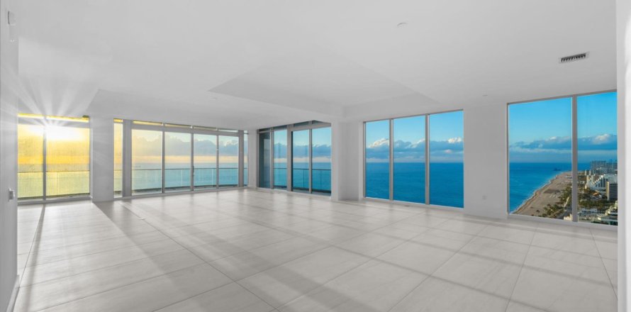 Condo in Fort Lauderdale, Florida, 3 bedrooms № 2078188