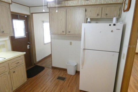 Condo in Holiday, Florida, 2 bedrooms  № 2102418 - photo 11