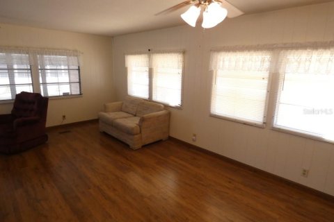 Condo in Holiday, Florida, 2 bedrooms  № 2102418 - photo 26