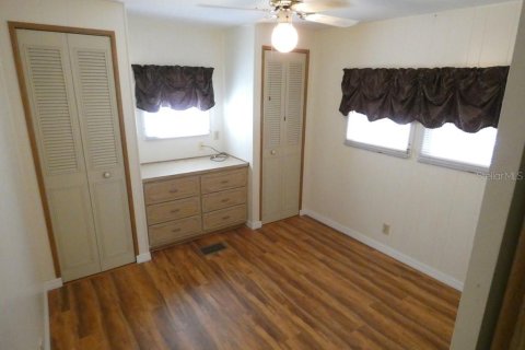Condo in Holiday, Florida, 2 bedrooms  № 2102418 - photo 22