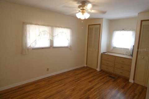 Condo in Holiday, Florida, 2 bedrooms  № 2102418 - photo 25