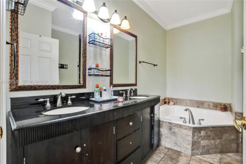 Adosado en venta en Sunrise, Florida, 2 dormitorios, 122.63 m2 № 2062748 - foto 27