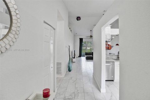 Adosado en venta en Sunrise, Florida, 2 dormitorios, 122.63 m2 № 2062748 - foto 9