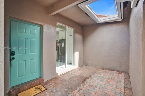 Adosado en venta en Sunrise, Florida, 2 dormitorios, 122.63 m2 № 2062748 - foto 6