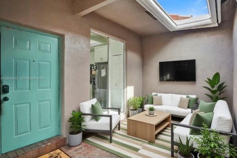 Adosado en venta en Sunrise, Florida, 2 dormitorios, 122.63 m2 № 2062748 - foto 7