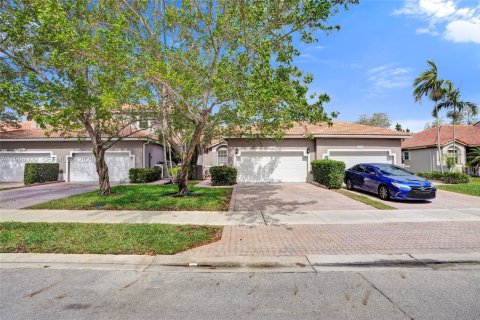 Adosado en venta en Sunrise, Florida, 2 dormitorios, 122.63 m2 № 2062748 - foto 2