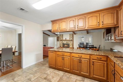 House in Ormond Beach, Florida 5 bedrooms, 273.69 sq.m. № 2418694 - photo 5