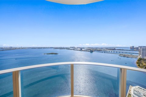 Condominio en venta en Miami, Florida, 4 dormitorios, 239.87 m2 № 2033455 - foto 6