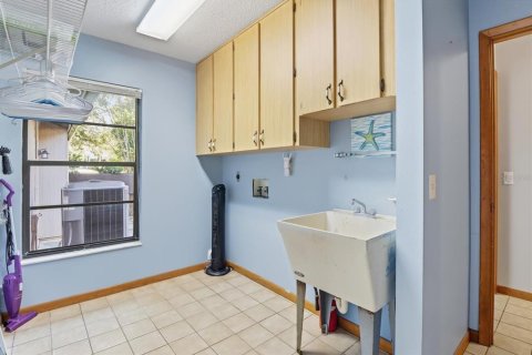 Casa en venta en Lecanto, Florida, 3 dormitorios, 236.16 m2 № 2094420 - foto 30