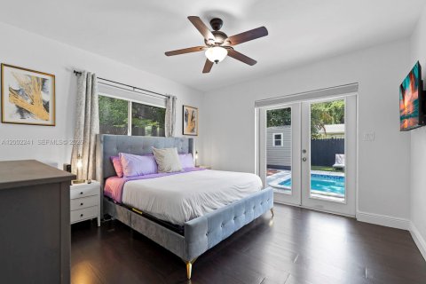 Casa en venta en Miami, Florida, 4 dormitorios, 141.49 m2 № 2066191 - foto 28