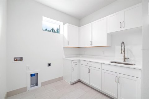 Casa en venta en Orlando, Florida, 4 dormitorios, 260.22 m2 № 1899200 - foto 23