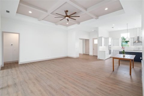 Casa en venta en Orlando, Florida, 4 dormitorios, 260.22 m2 № 1899200 - foto 6
