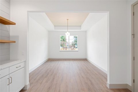 Casa en venta en Orlando, Florida, 4 dormitorios, 260.22 m2 № 1899200 - foto 3