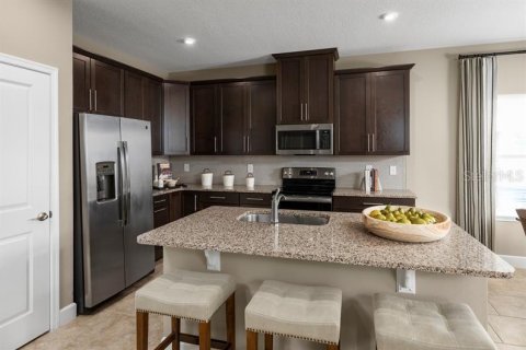 House in Port Charlotte, Florida 3 bedrooms, 143.91 sq.m. № 1754570 - photo 5