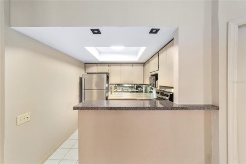 House in Beverly Hills, Florida 2 bedrooms, 86.96 sq.m. № 1716577 - photo 13